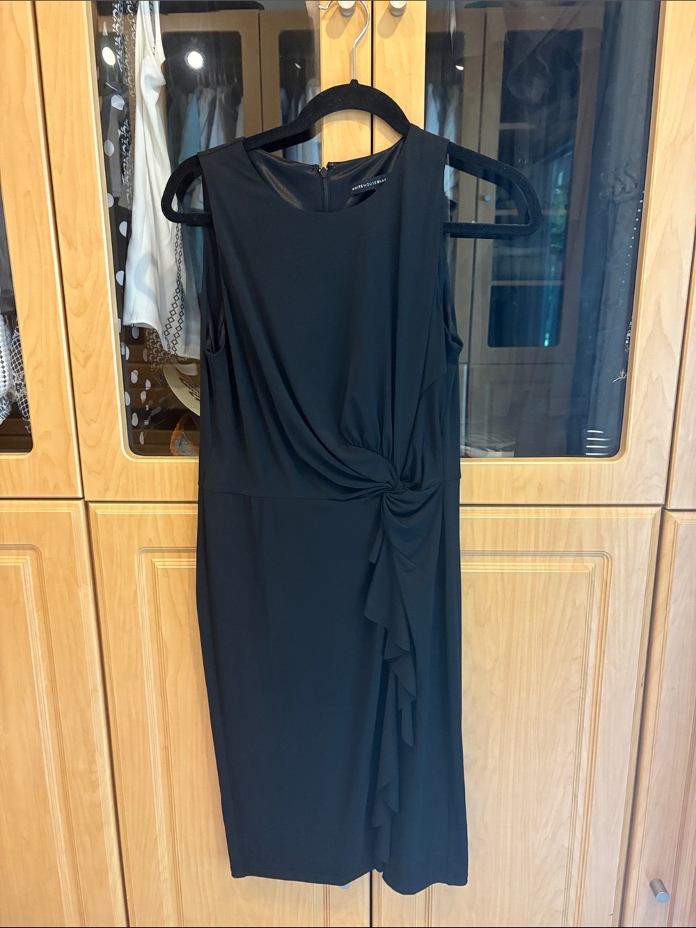 White House Black Market Black Sleeveless Twist-Detail Sheath Dress